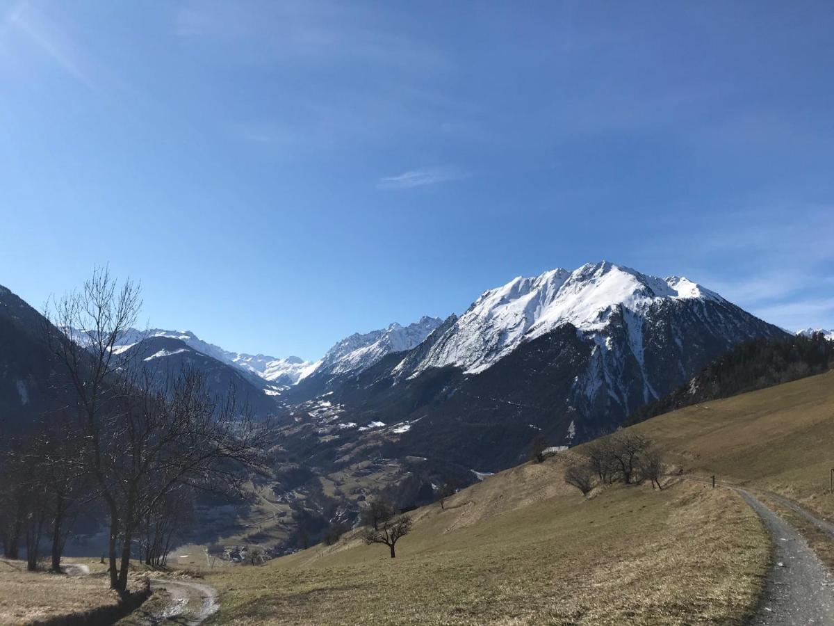 La Vie Eau Naturelle, Jolies Chambres Chez L'Habitant Et Repas Sur Demande Sembrancher Esterno foto